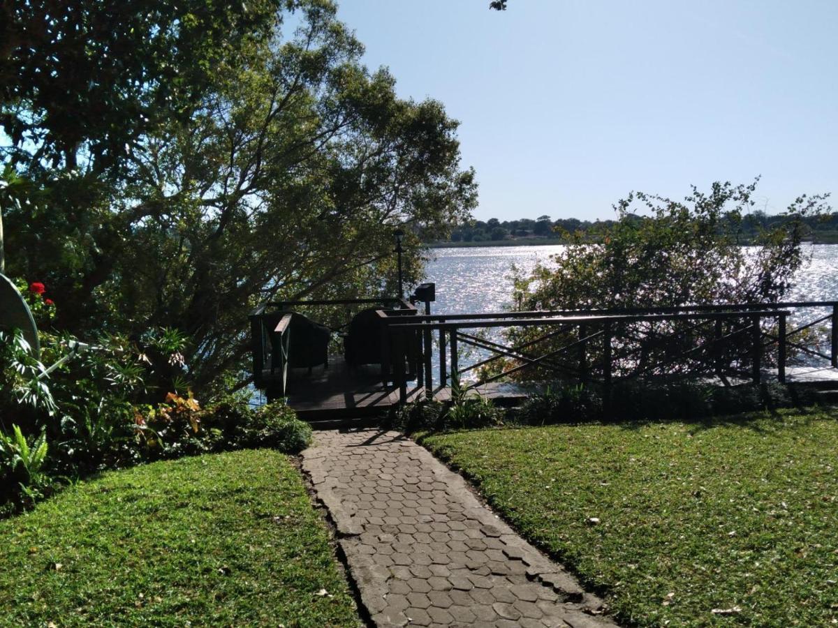 Caprivi River Lodge Katima Mulilo Exterior photo